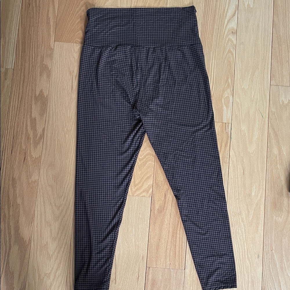 Hatch Ultimate Before, During & After Legging - Brown Houndstooth - Picture 7 of 8